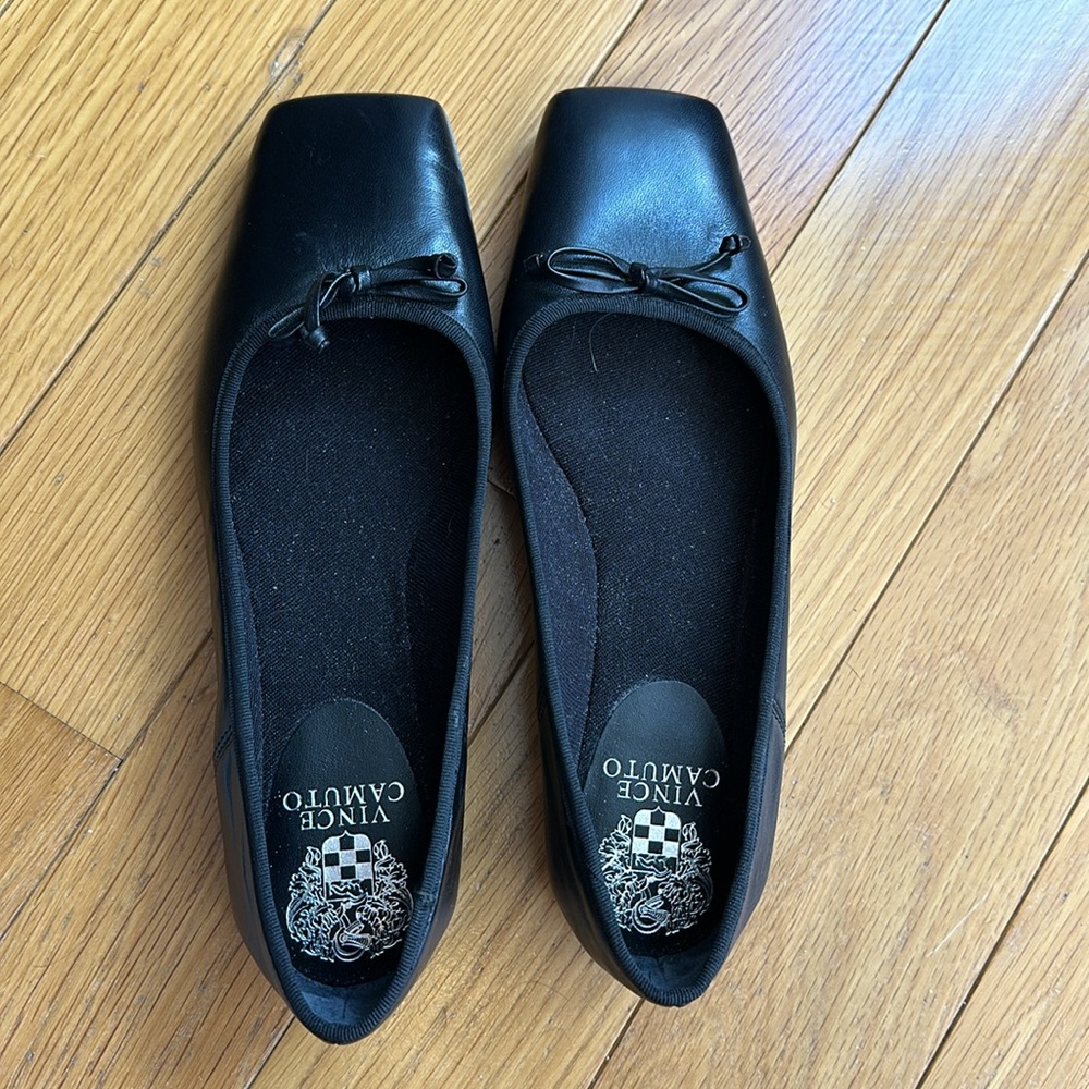 Vince Camuto Black Square-Toe Ballet Flats